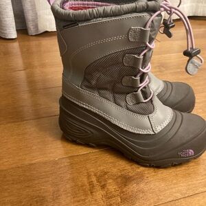 The North Face Kids Boots Size 3